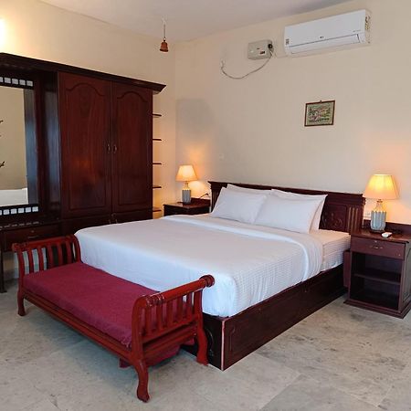 Hill View Beach Resort Varkala Exterior photo
