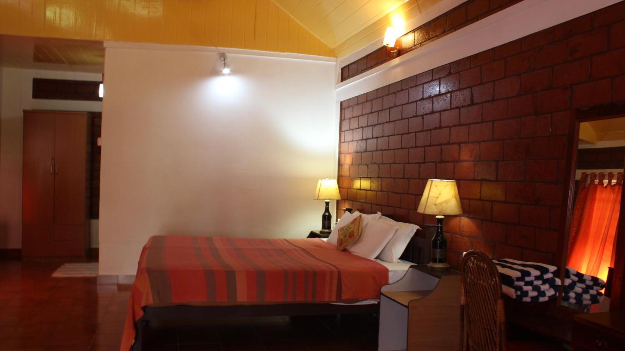 Hill View Beach Resort Varkala Exterior photo